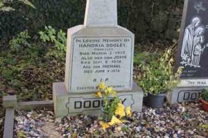Dooley Hanoria Moneylea